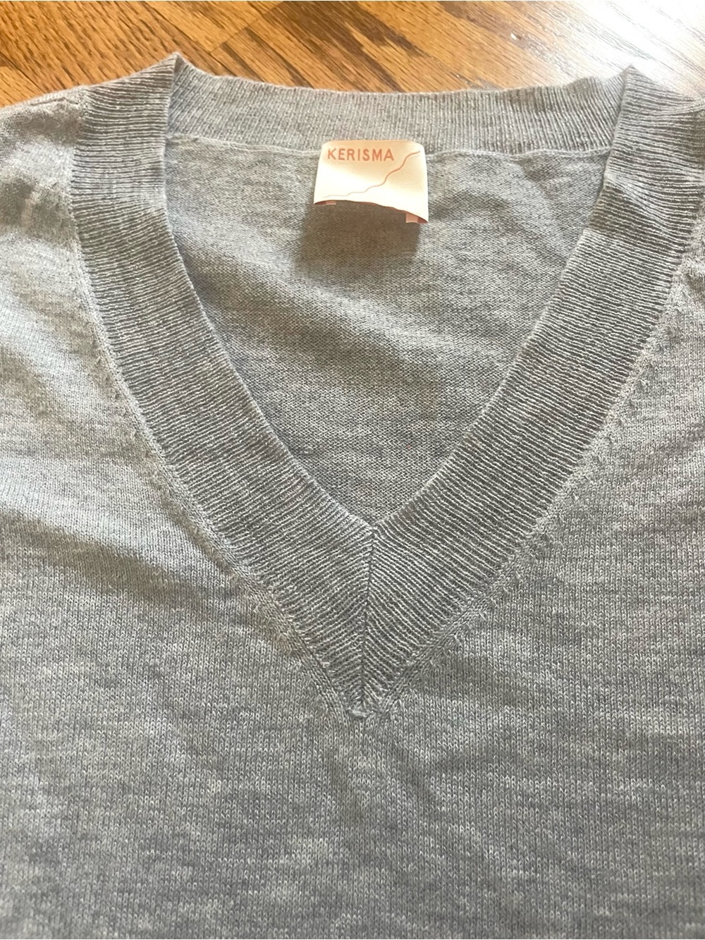 Kerisma Wool Blend 3/4 Sleeve V-Neck Sweater/Tunic Gray M/L